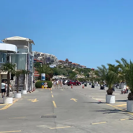 公寓 Horizon 9 'б' *