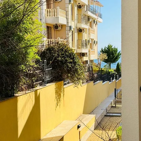 Horizon 9 'б' 公寓 *